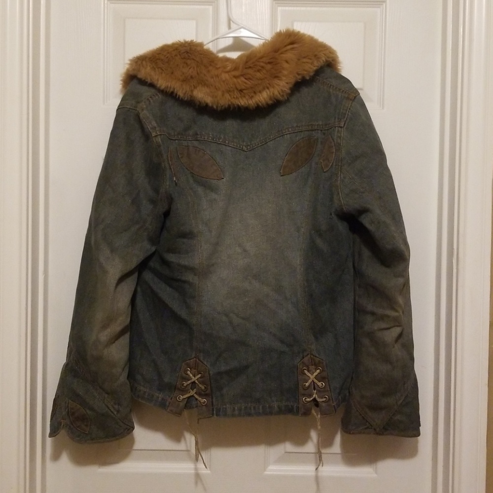 Jacket - Picture 2 of 4